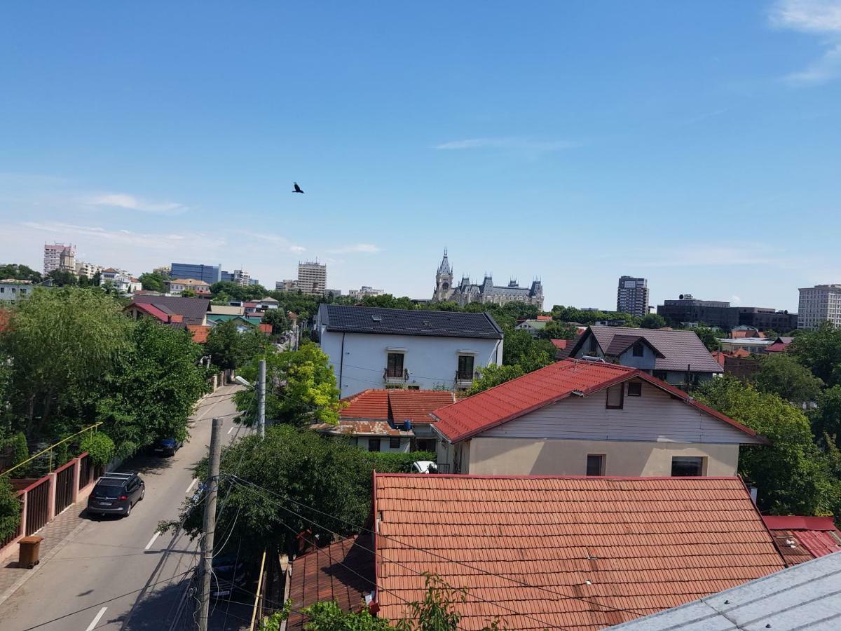 Casa Marguta Hotel Яш Екстериор снимка